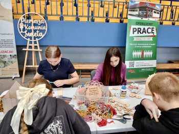 7ecbac71-f363-42ac-aabf-b4105c7cd7ab