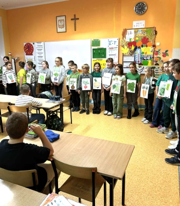 1c7c46d6-8792-40e8-980a-a90d99deda40