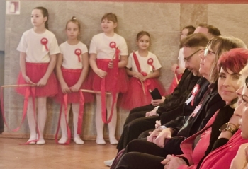 70fbc887-1ce9-4df1-be54-1a6e2870870e