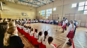 32fbb519-bf4d-4471-b2e4-fa3d746b2038