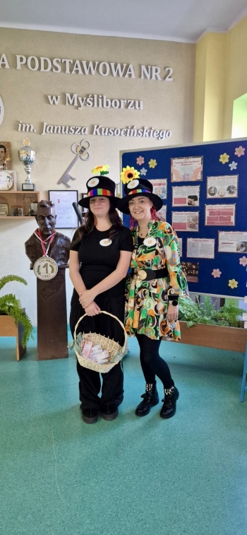 864a4edd-01c2-4395-a76b-5398f9ce3050