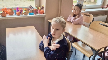 abbba853-4842-4100-a5d3-4608621dbb17