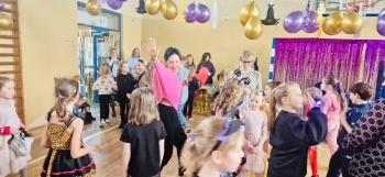 9577e902-a7ab-4049-b1a1-7a3ceef84304