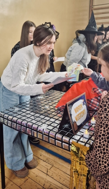 ce9ca45e-57a4-42b0-817b-5ed5a82667a3