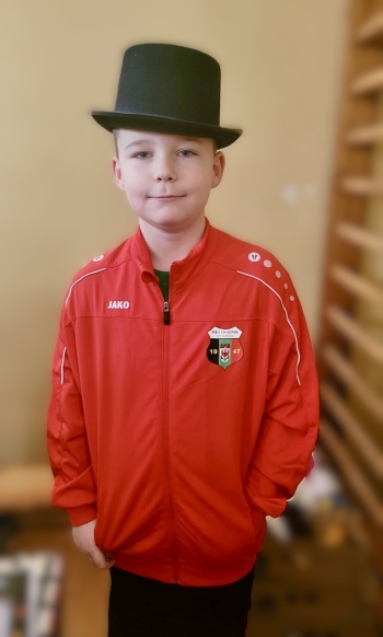 3aee859c-6941-4ade-b41a-9bf2768d5c78