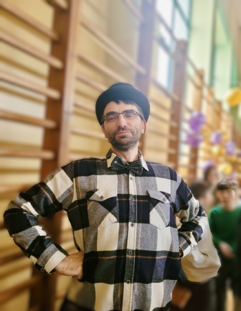 8ed10c00-9d3e-4437-a7cc-a25af110c711