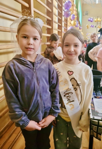 e3dce72a-e9b5-4a16-b65a-16da4876df0c