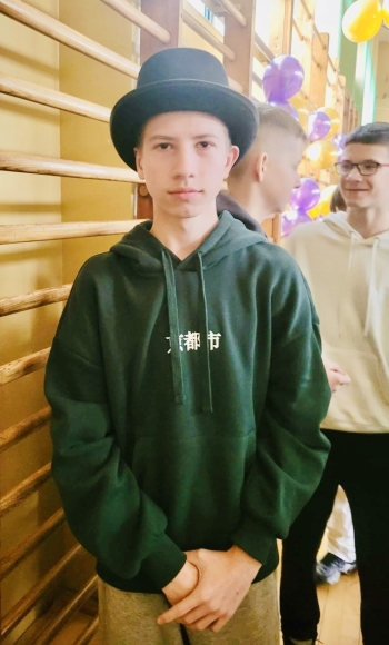 e632a1d0-9d28-45ab-812a-d1178945d137