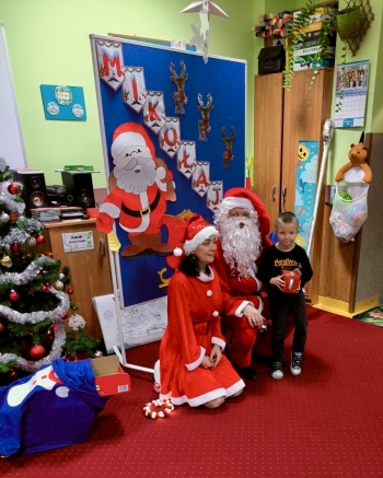 a818b194-de4e-417c-bd04-2d3949527655