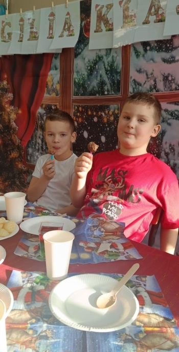 a0db440e-e0f5-4138-9060-5eefe653d135 (1)