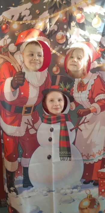 7f3fd770-c493-4340-8124-e4b8f7382a80 (1)