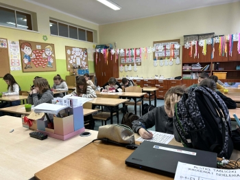 c0ddc6b4-255c-491f-be3a-a40557c2b27d