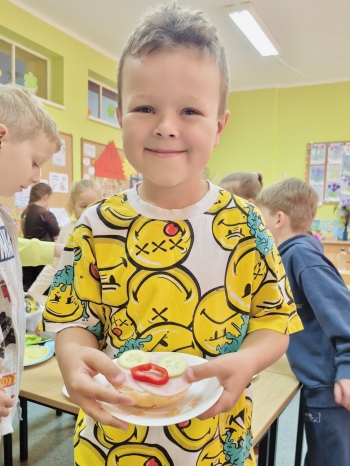 b6b580e9-efd6-4602-b0d2-479ce49941f5